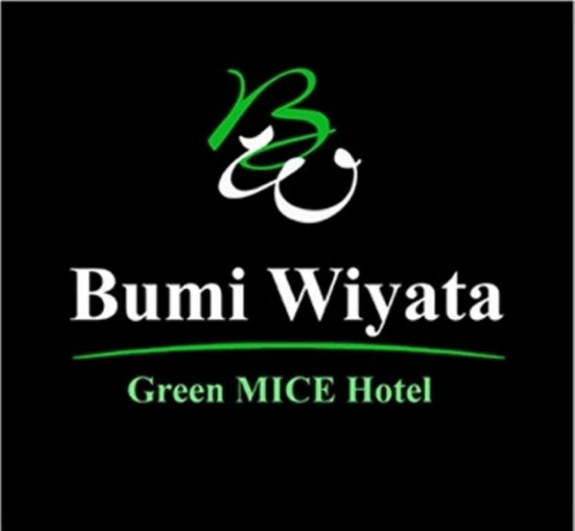 Bumi Wiyata Hotel Depok Exterior foto